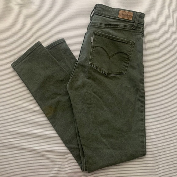 levi's olive green pants